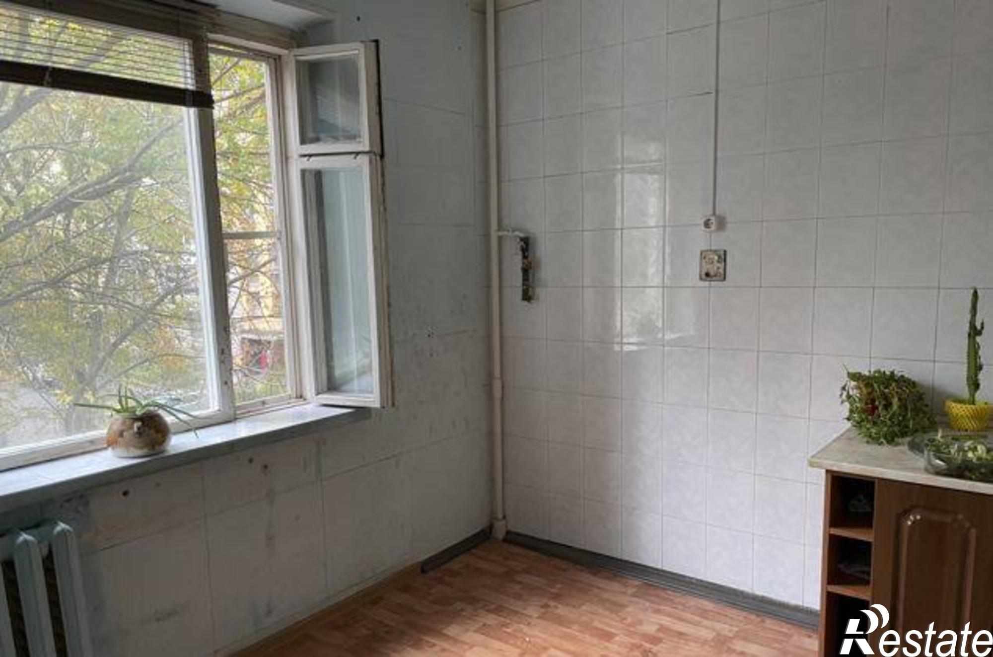 Купить квартиру за 2 400 000 рублей на улица Жмайлова, 13