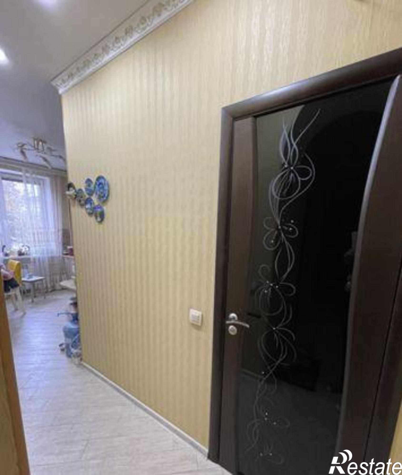 Купить квартиру за 5 550 000 рублей на Братский переулок, 20