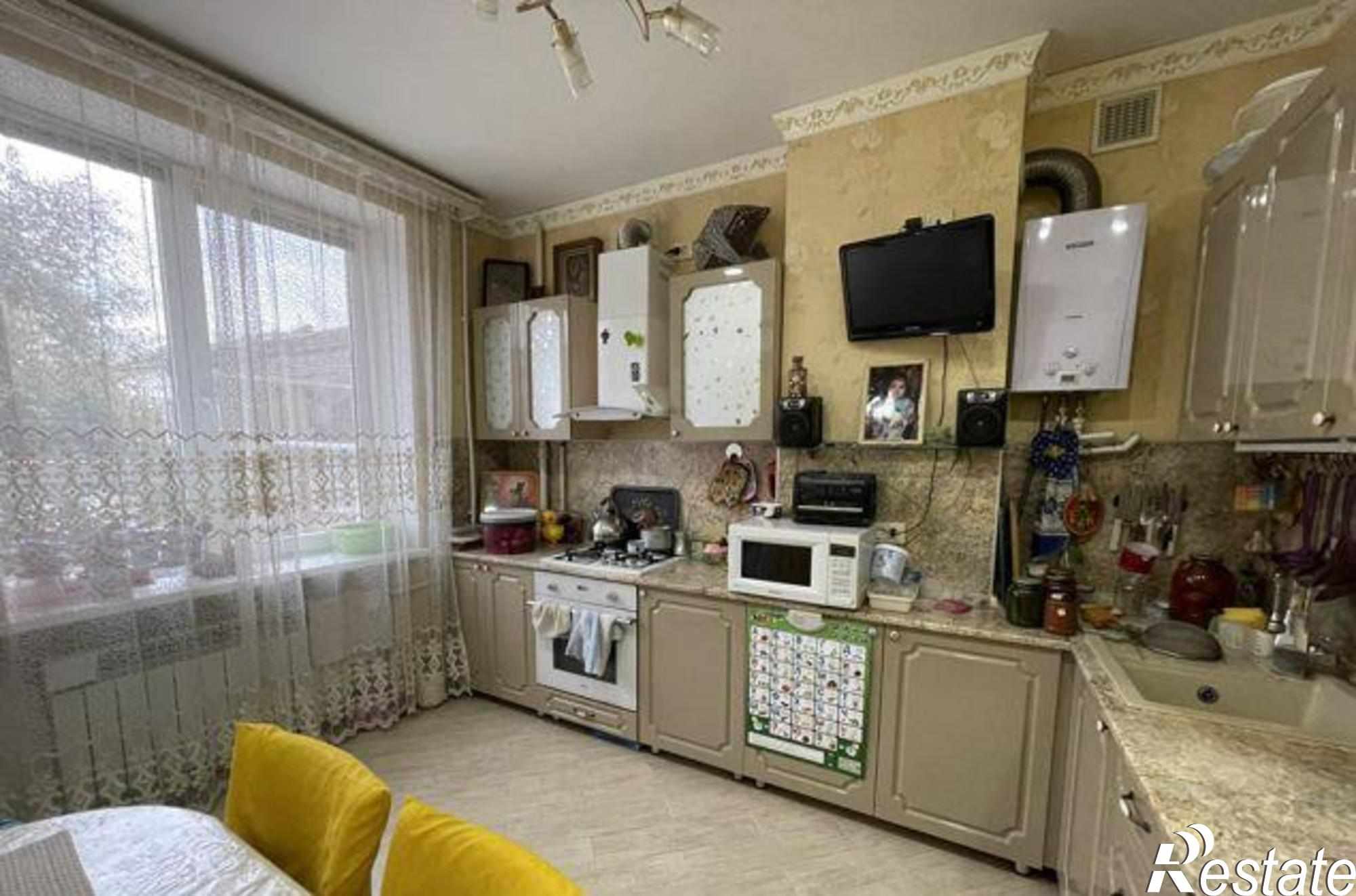 Купить квартиру за 5 550 000 рублей на Братский переулок, 20