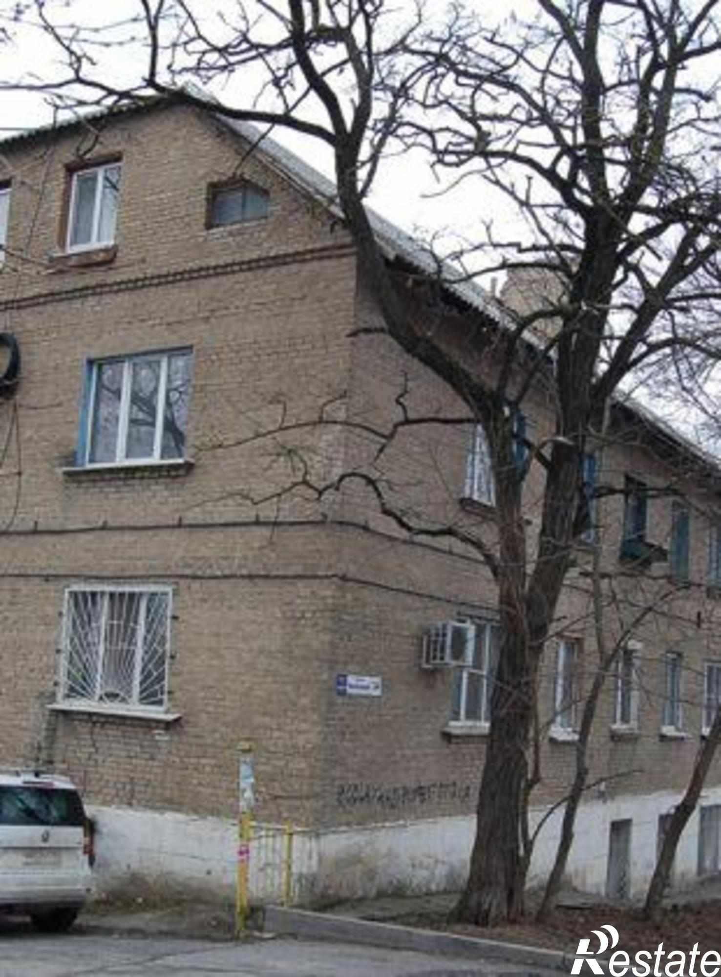 Купить квартиру за 1 850 000 рублей на Нижнебульварная улица, 24