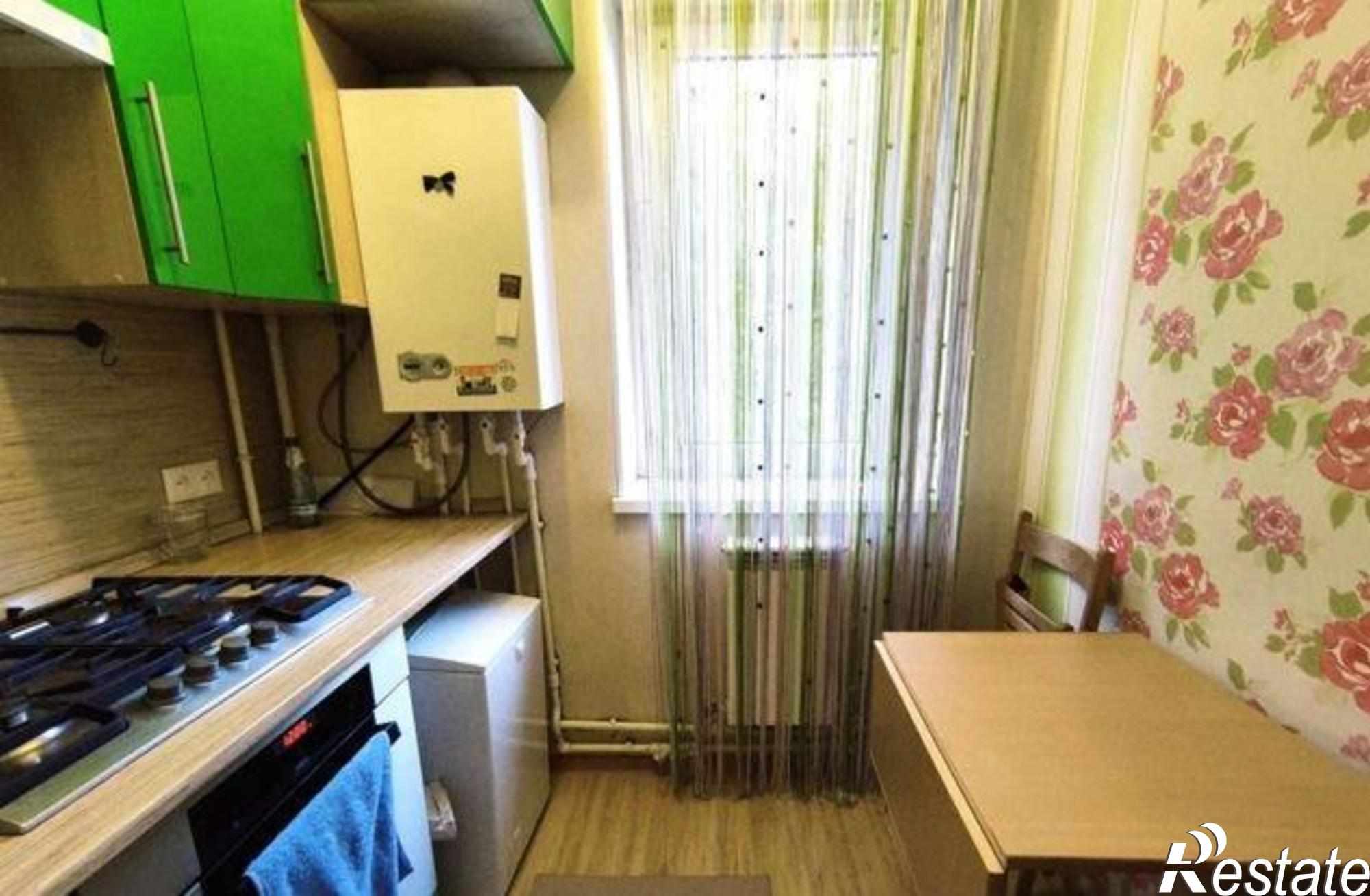 Купить квартиру за 2 200 000 рублей на Лесопарковая улица, 18