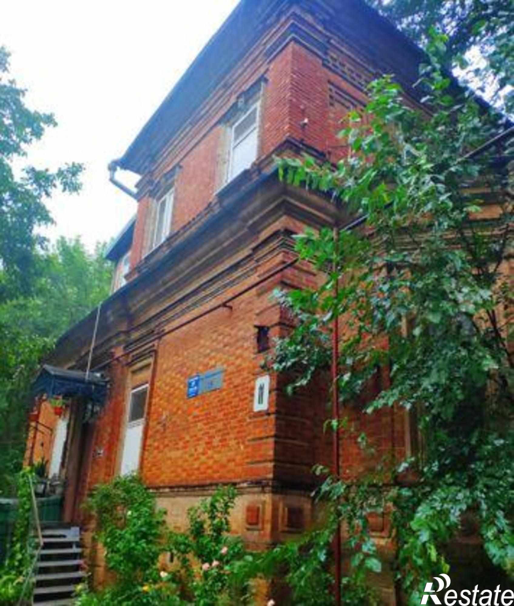 Купить квартиру за 2 000 000 рублей на Старочеркасский переулок, 11