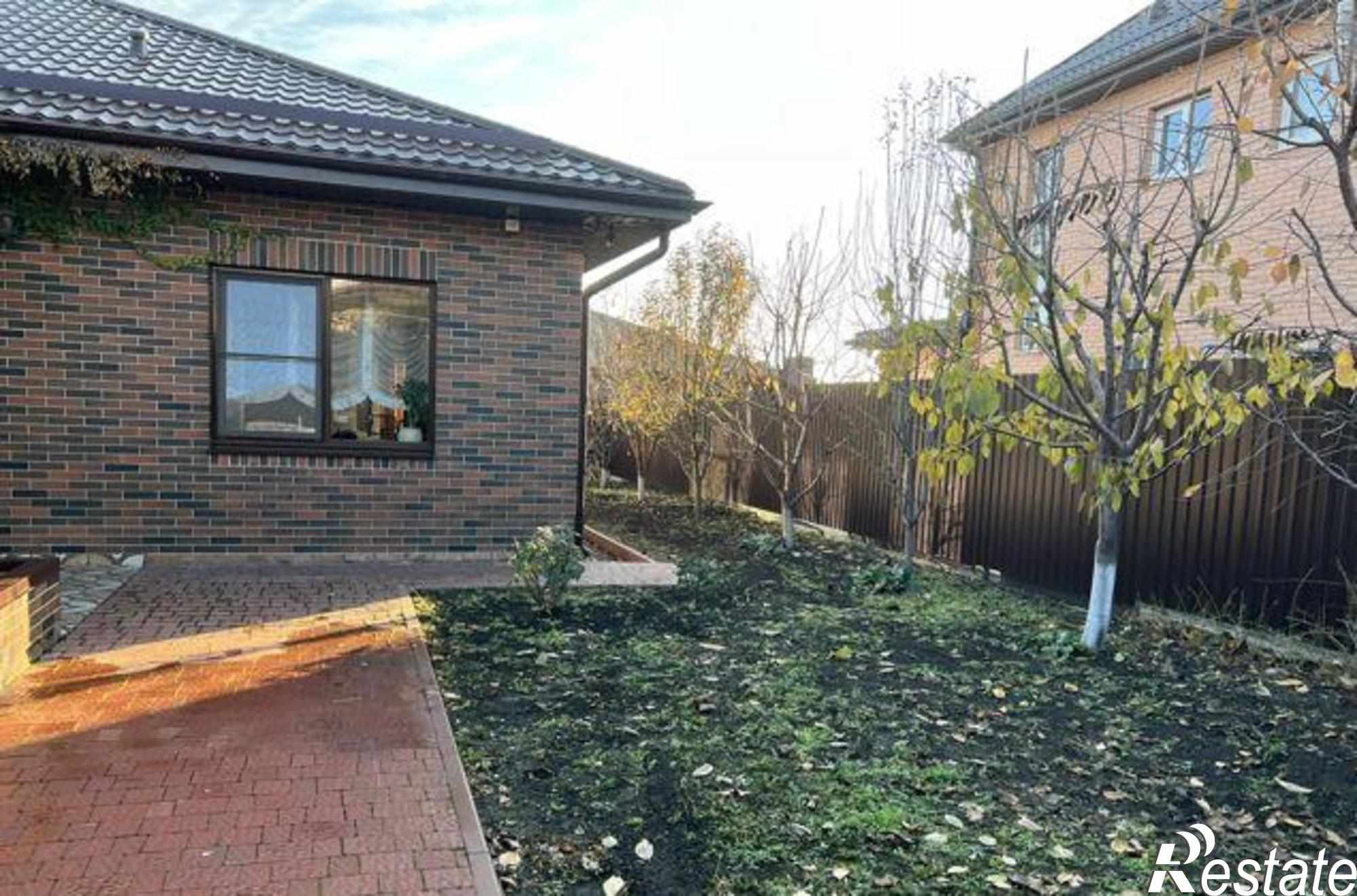 Купить дачу, дом, коттедж за 11 880 000 рублей на Калинина, 76