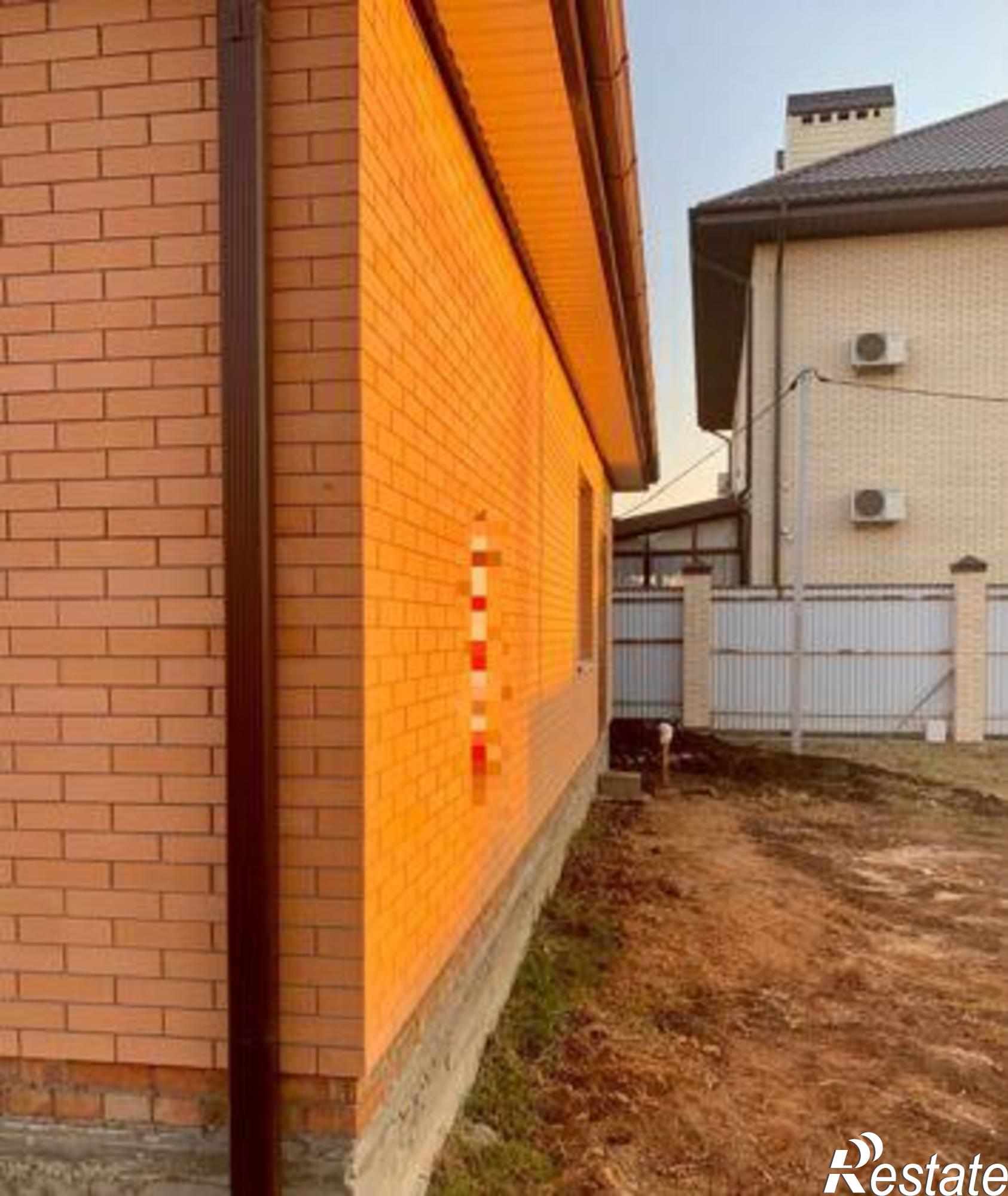 Купить дачу, дом, коттедж за 4 280 000 рублей на улица Сарьяна, 38