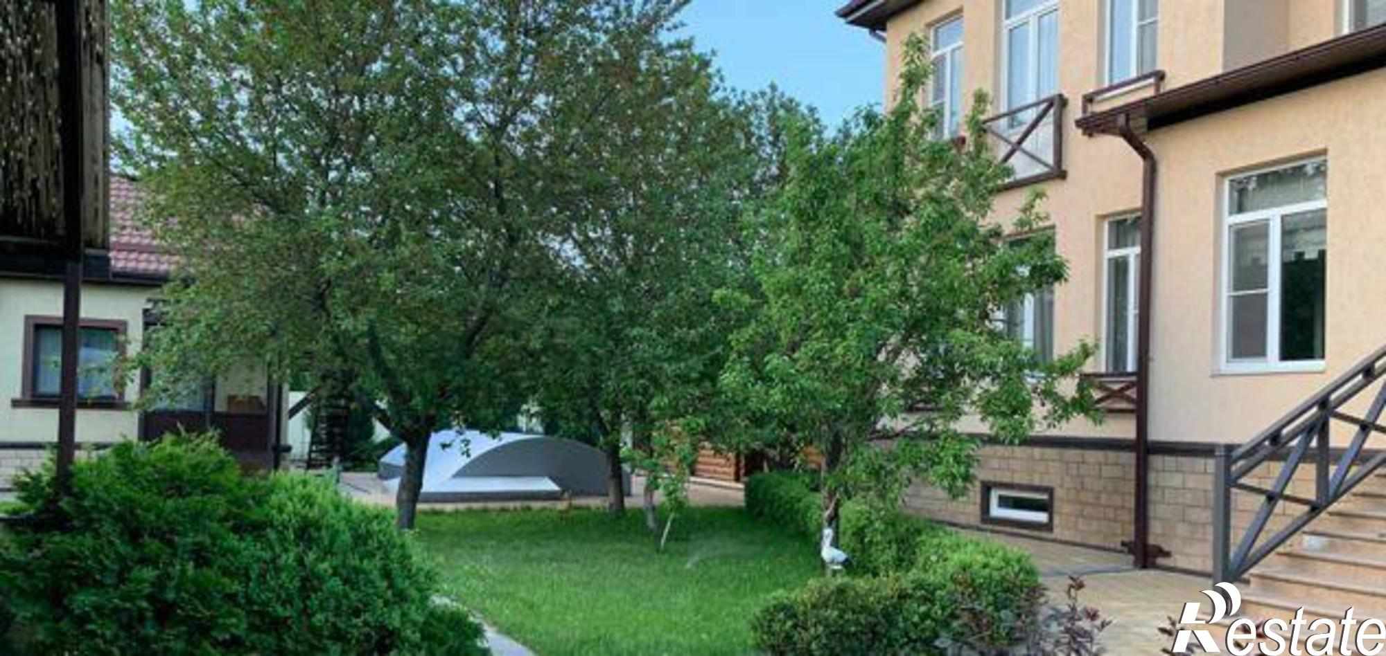 Купить дачу, дом, коттедж за 19 950 000 рублей на Калинина, 81/29