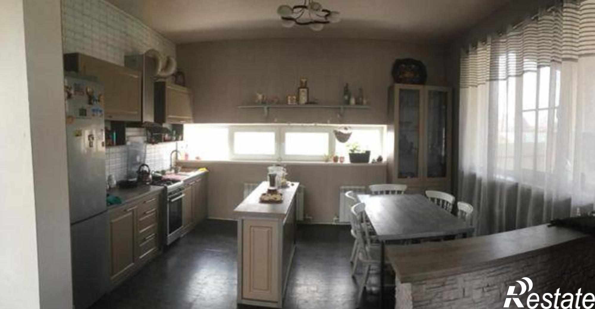 Купить дачу, дом, коттедж за 12 350 000 рублей на Ореховая улица, 7