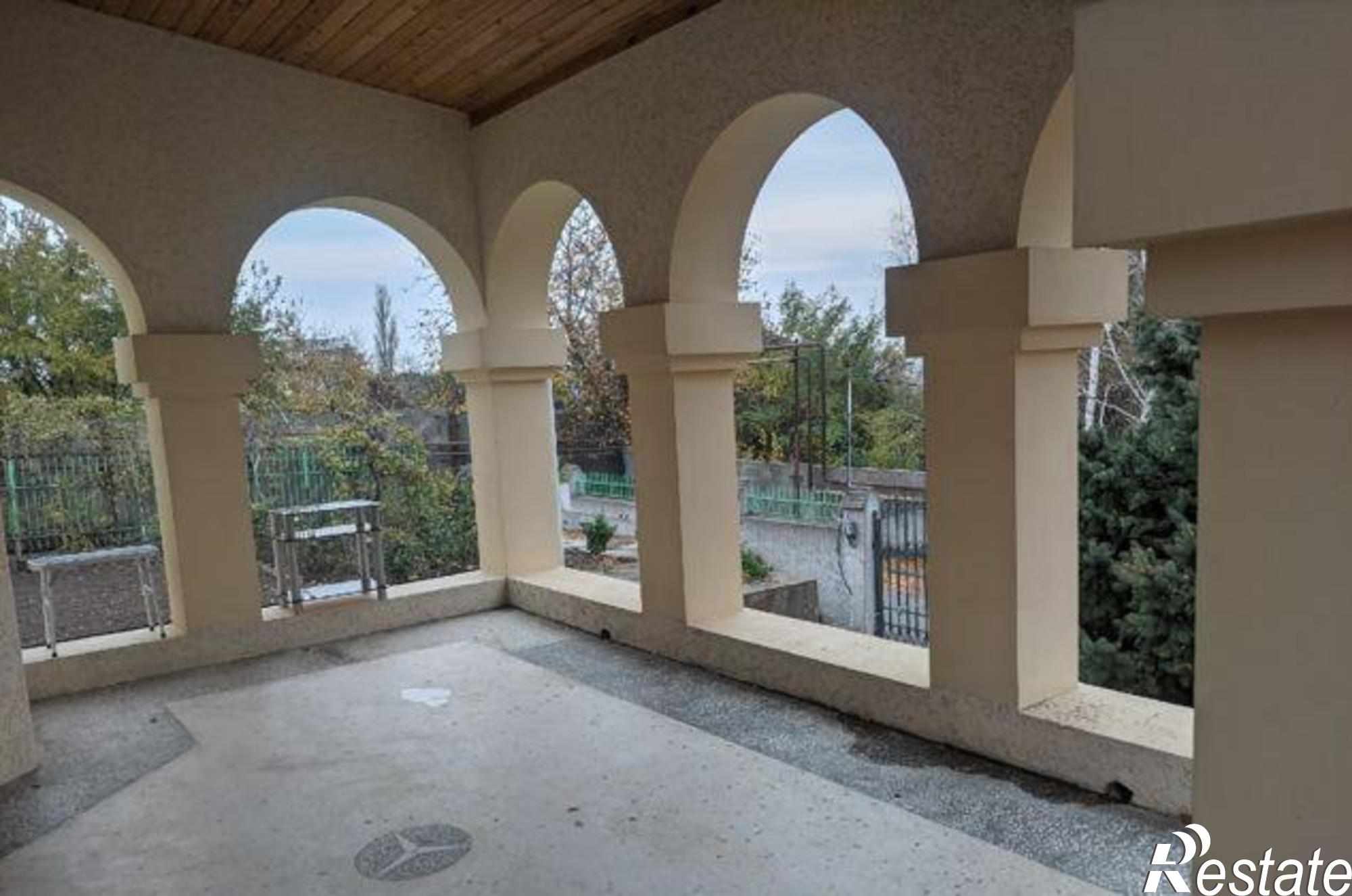 Купить дачу, дом, коттедж за 25 650 000 рублей на улица 30-летия Октября, 288Г