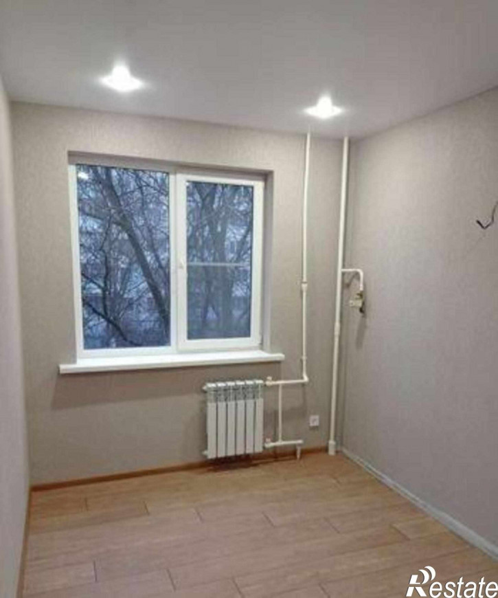 2-комн квартира улица Добровольского, 5/5