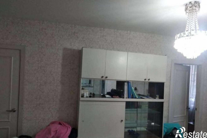 2-комн квартира улица Серафимовича, 27
