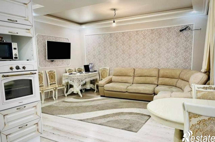 2-комн квартира улица 35-я Линия, 87