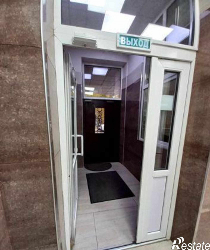 3-комн квартира проспект Королёва, 9В
