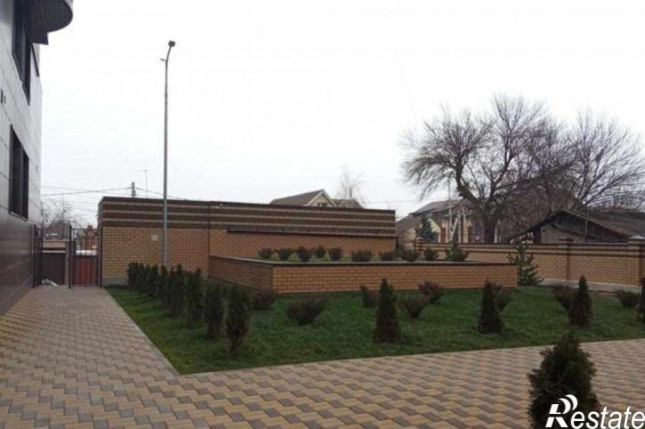 2-комн квартира улица Воровского, 17с1