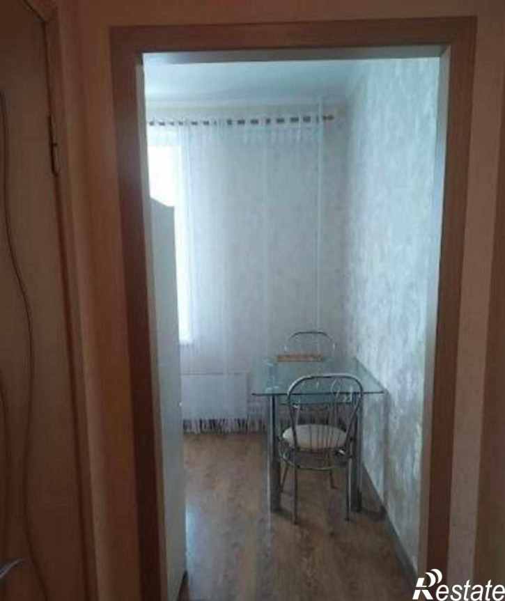 2-комн квартира улица Жданова, 7/33