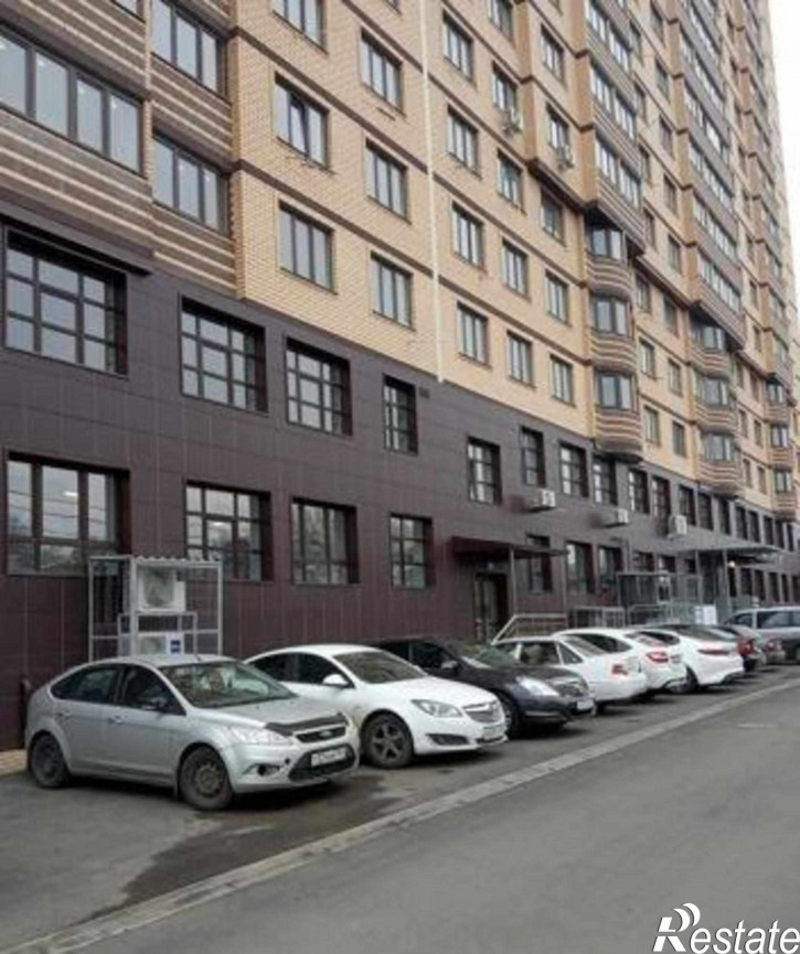 2-комн квартира улица Воровского, 17с1
