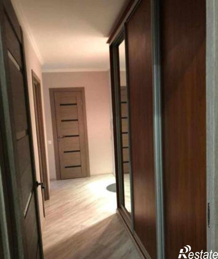 2-комн квартира Кировский проспект, 75