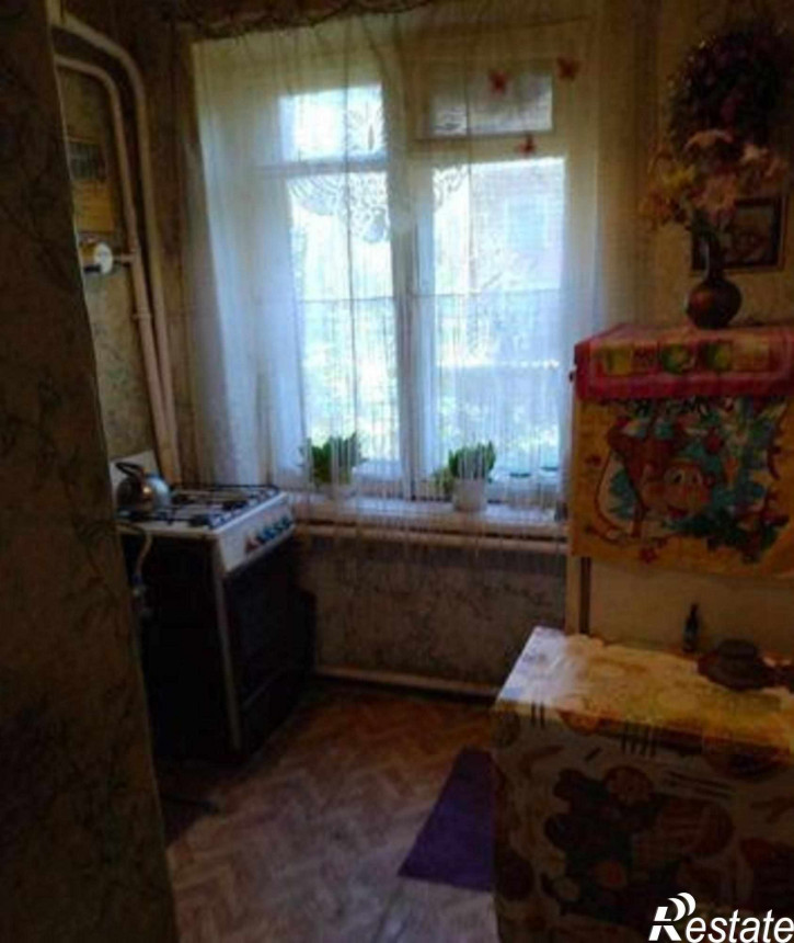 3-комн квартира улица Стальского, 74А