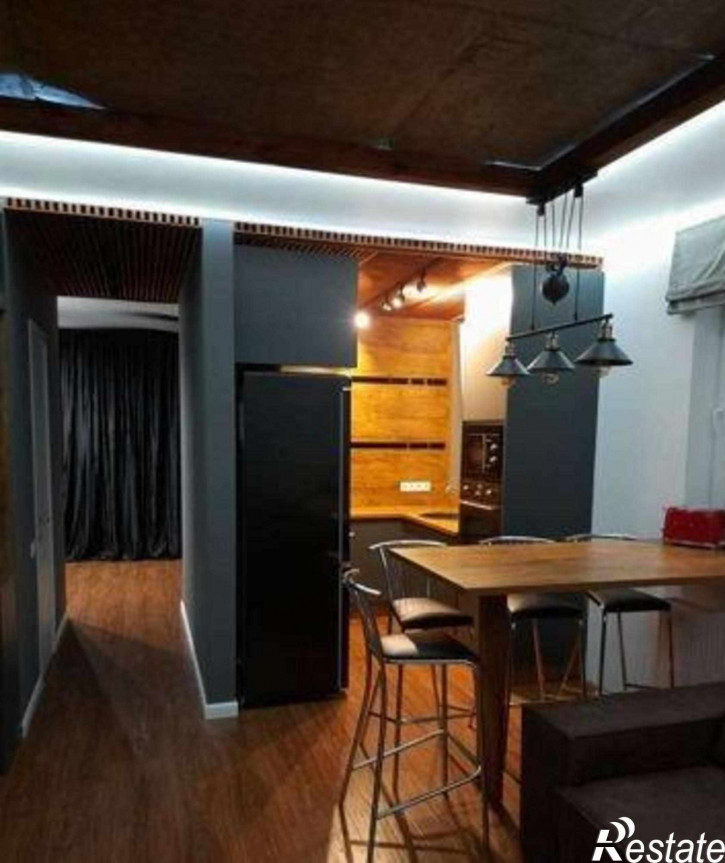 2-комн квартира Соборный переулок, 98