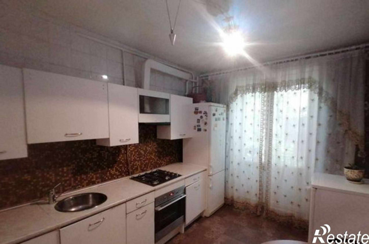 3-комн квартира Будённовский проспект, 92
