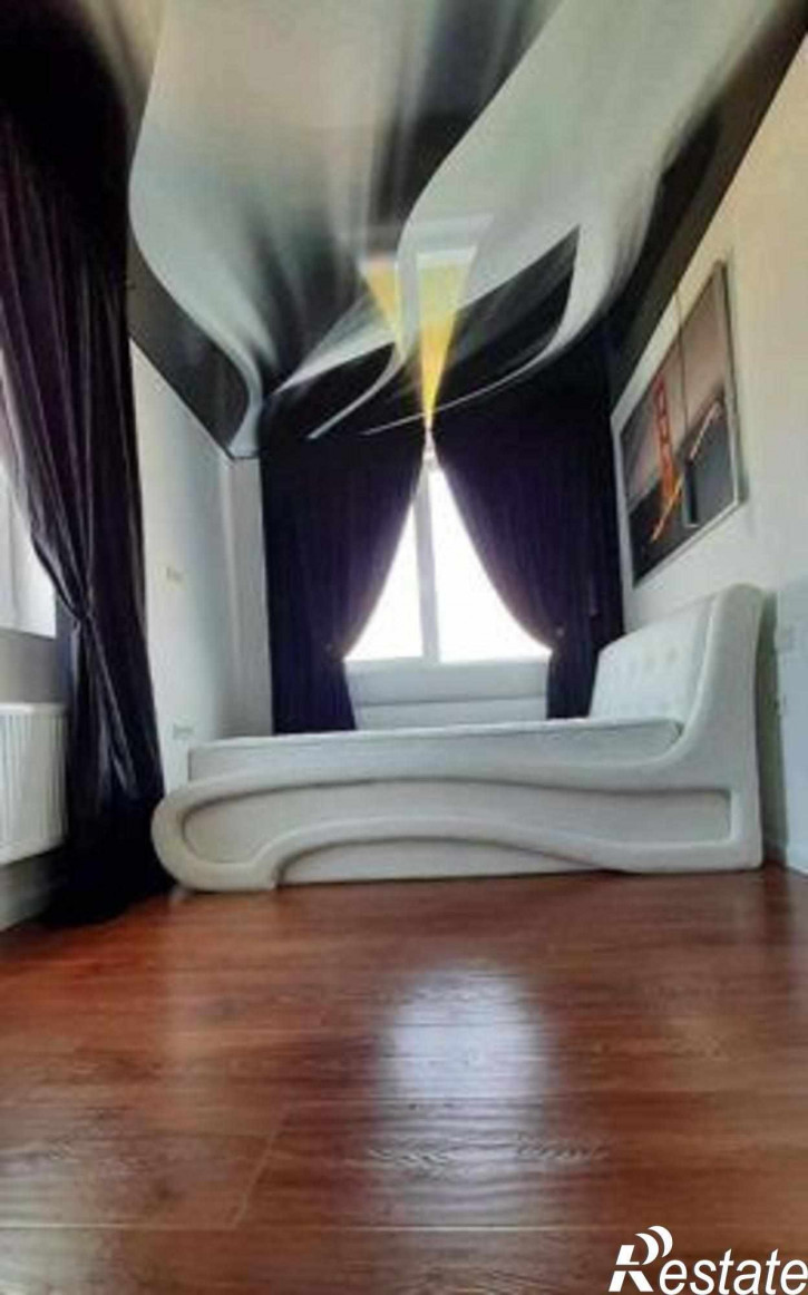 2-комн квартира Соборный переулок, 98