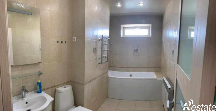 2-комн квартира 20-я улица, 43
