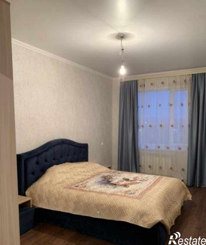 2-комн квартира улица Подвойского, 72