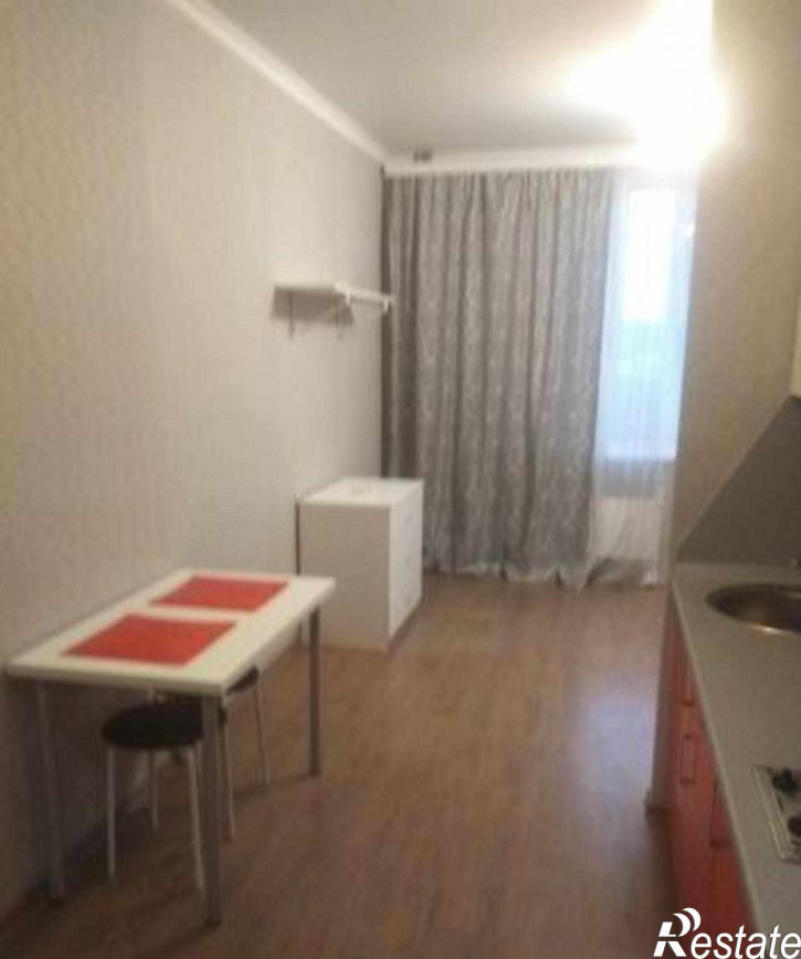2-комн квартира улица Скачкова, 52