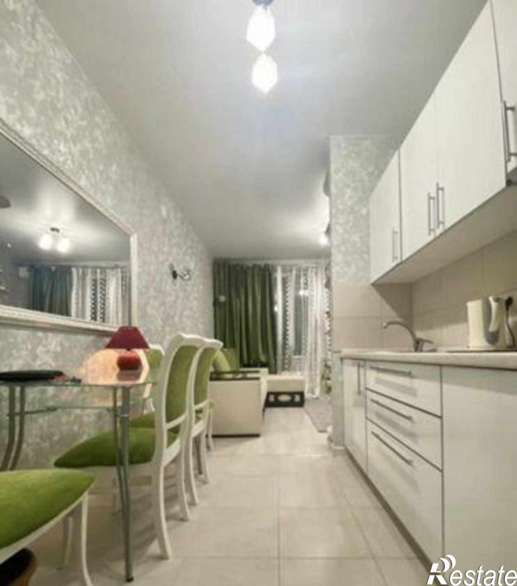2-комн квартира улица Скачкова, 52