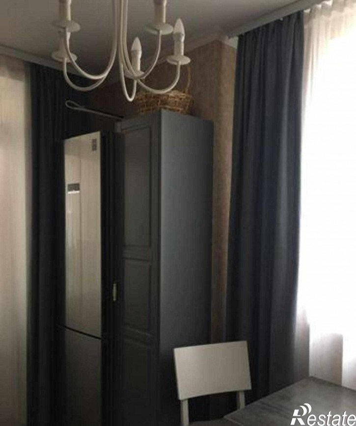 3-комн квартира бульвар Платова, 2