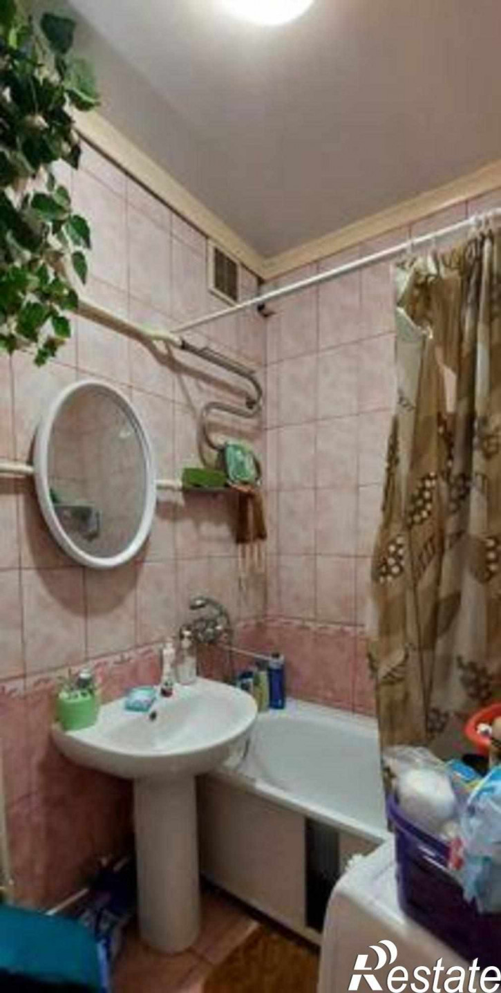 3-комн квартира Российская улица, 40А