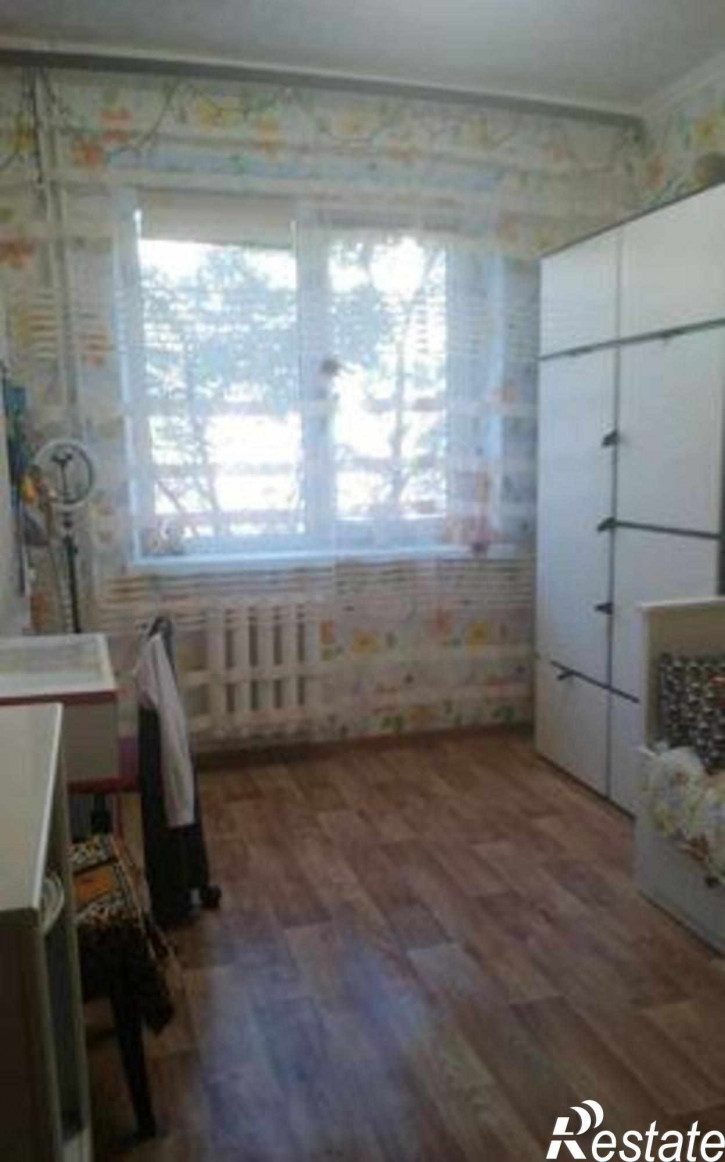 3-комн квартира Вятская улица, 104