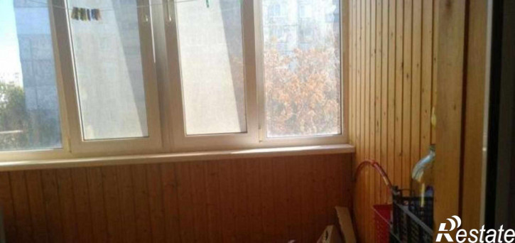 3-комн квартира Вятская улица, 104