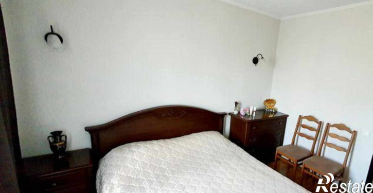 3-комн квартира проспект Королёва, 27