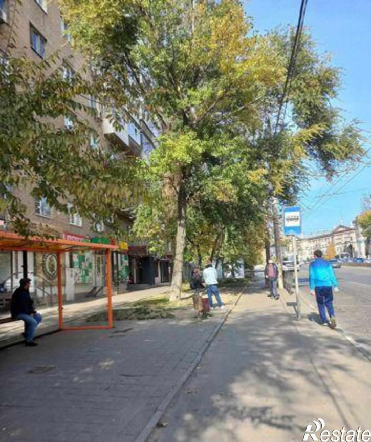 3-комн квартира улица Шеболдаева, 15