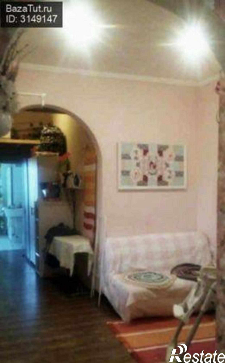 3-комн квартира улица Варфоломеева, 378