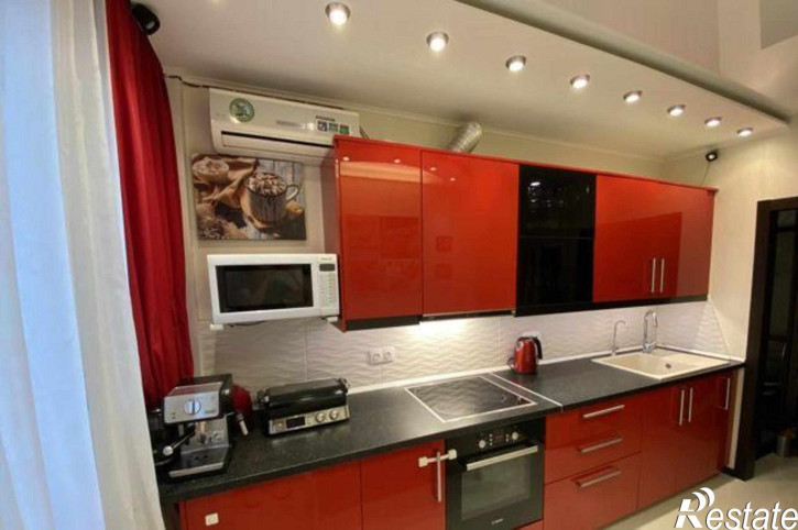 1-комн квартира улица Жмайлова, 4Е