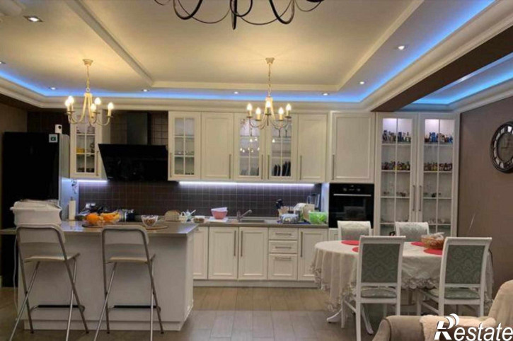 4-комн квартира проспект Ленина, 46Б