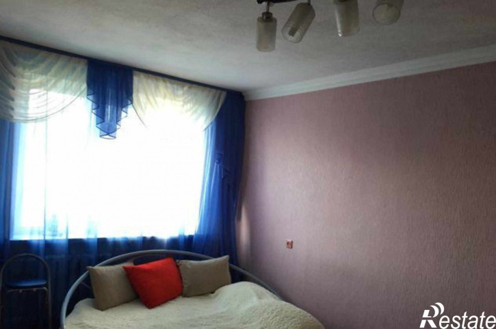 2-комн квартира Днепровский переулок, 108