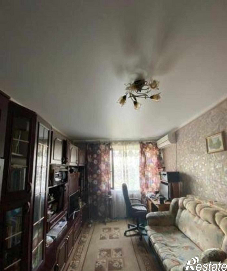 2-комн квартира Днепровский переулок, 108