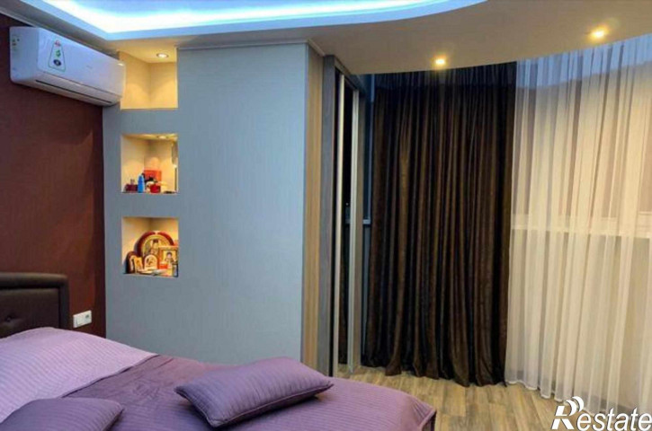 4-комн квартира проспект Ленина, 46Б