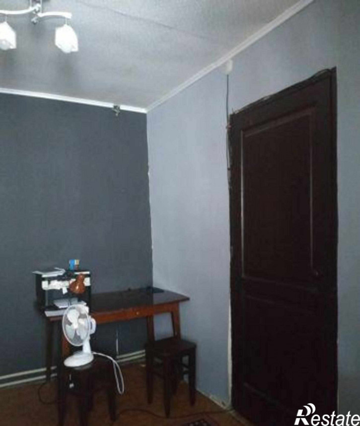 3-комн квартира улица Красных Зорь, 63