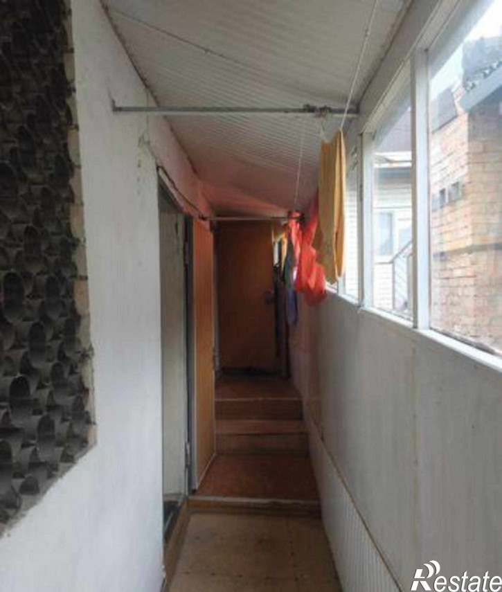 3-комн квартира улица Красных Зорь, 63
