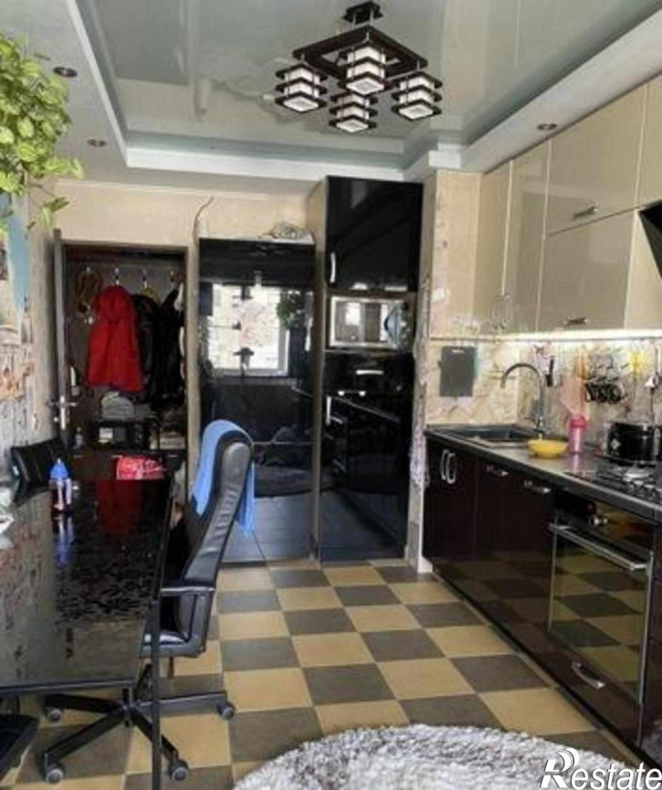 3-комн квартира Извилистая улица, 8А