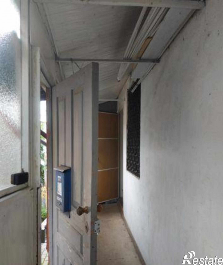 3-комн квартира улица Красных Зорь, 63