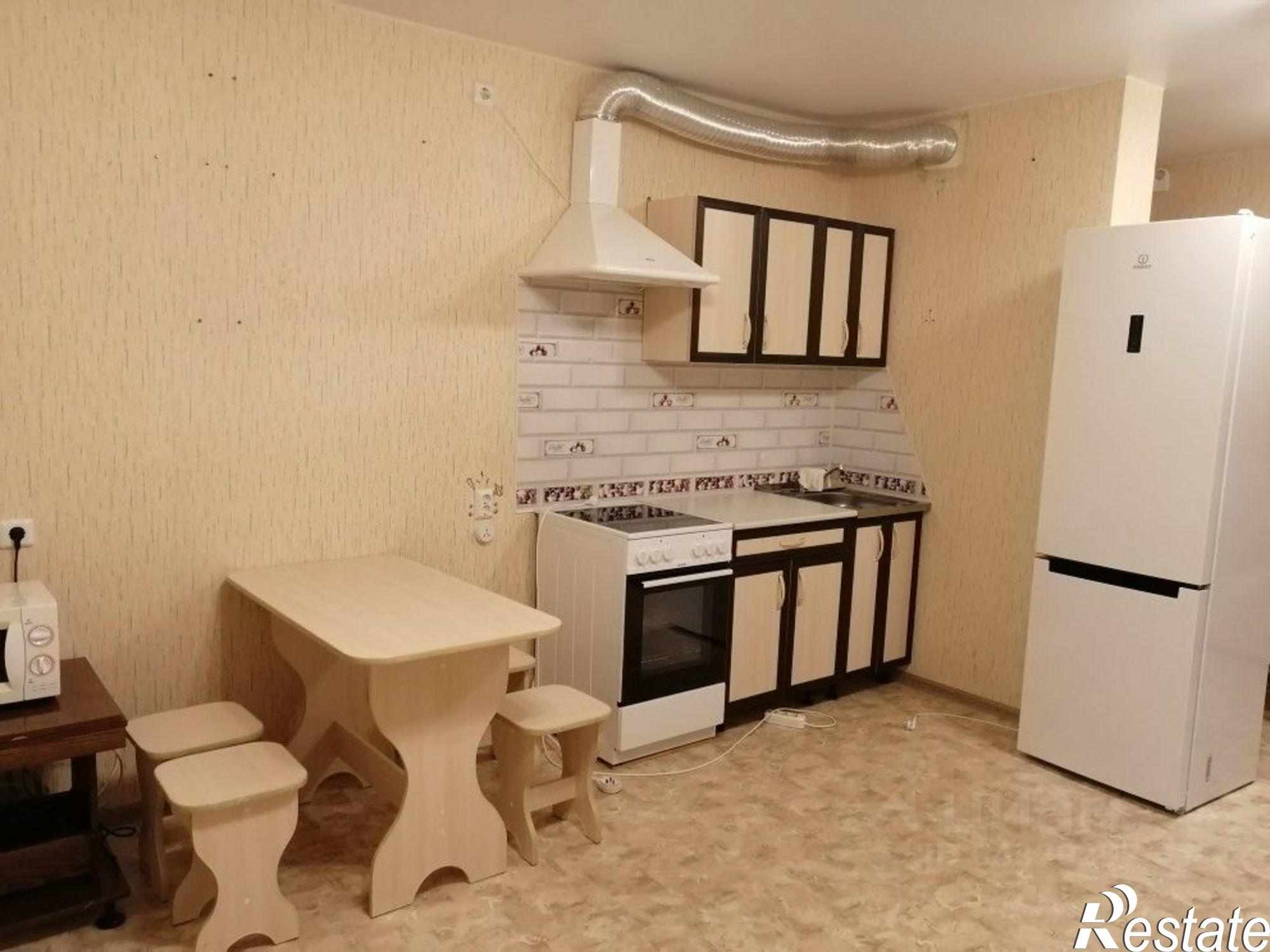 Сдать квартиру за 13 000 рублей на улица Александра Шмакова, 13