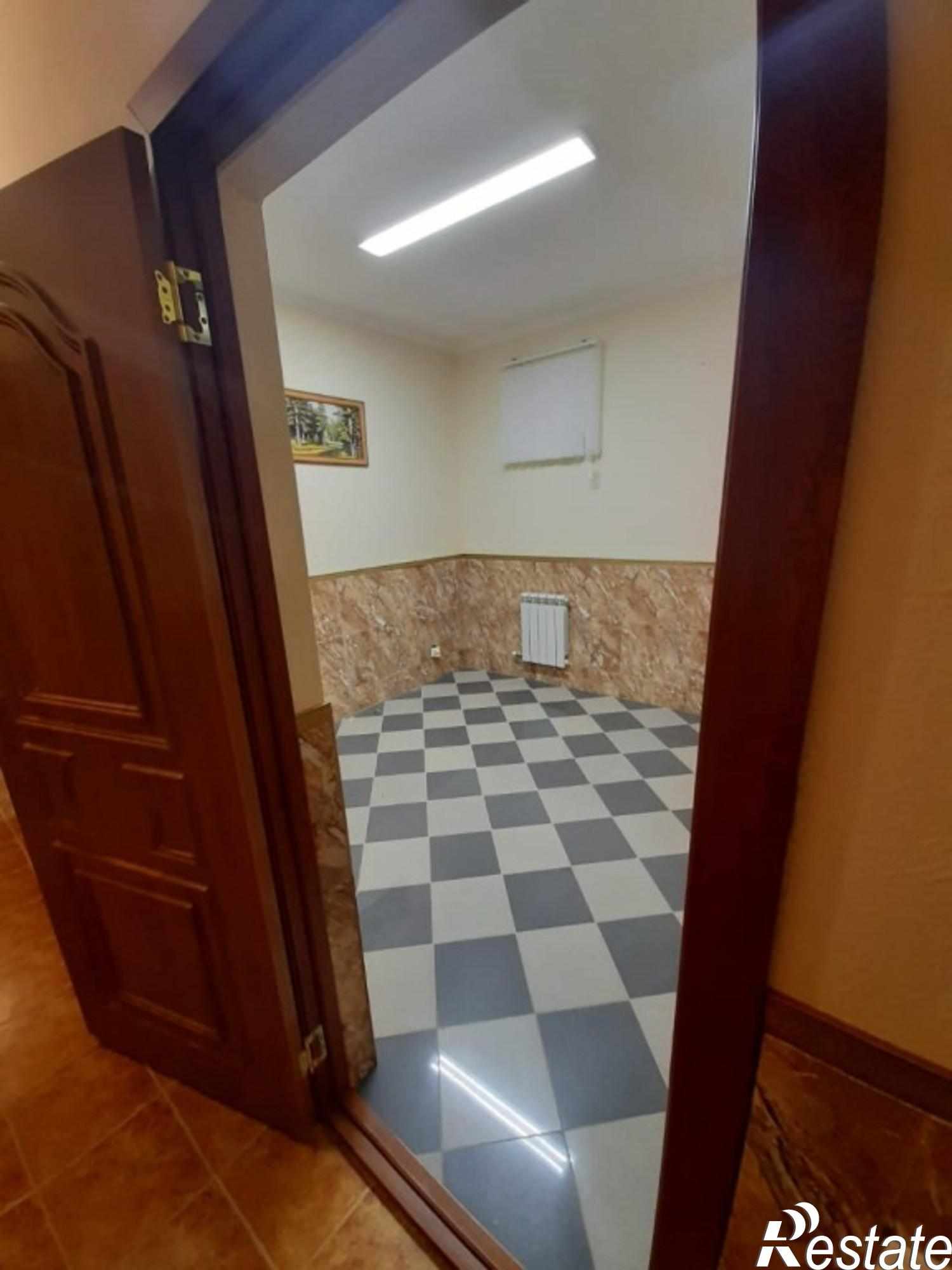 Купить помещение свободного назначения за 8 200 000 рублей на Советская, 110