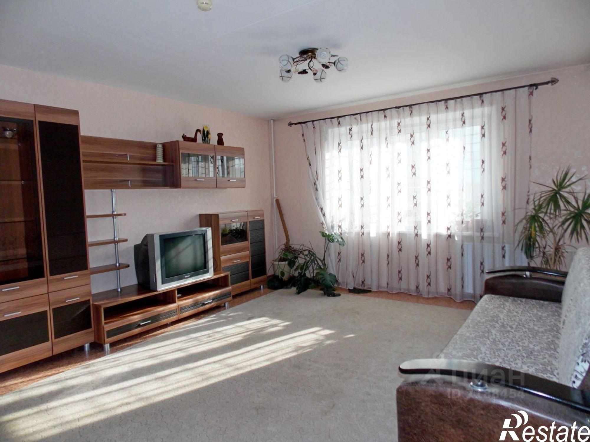 Сдать квартиру за 17 000 рублей на Звенигородская улица, 52