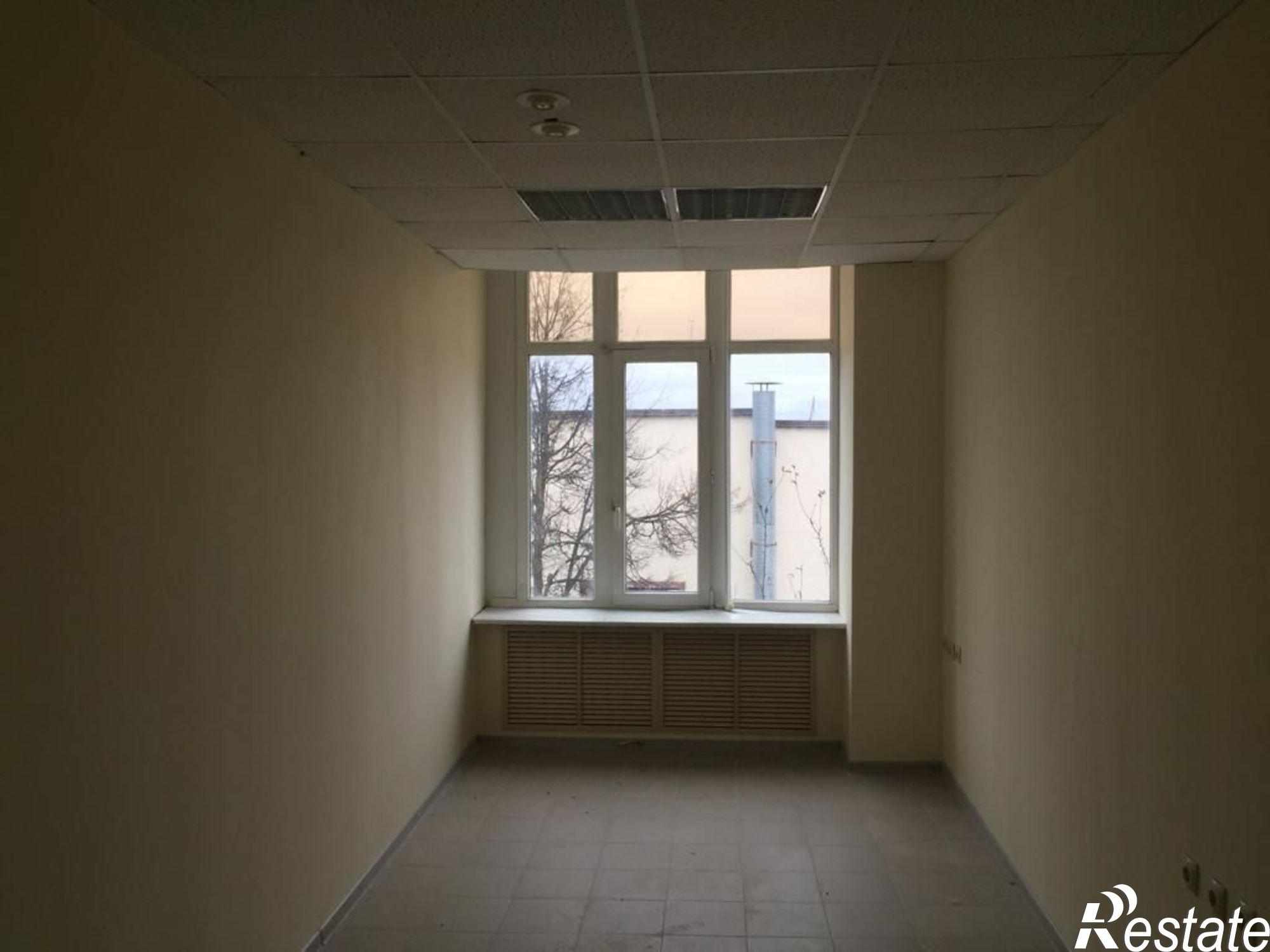 Сдать офис, помещение под офис за 8 500 рублей на ул Московская, 247