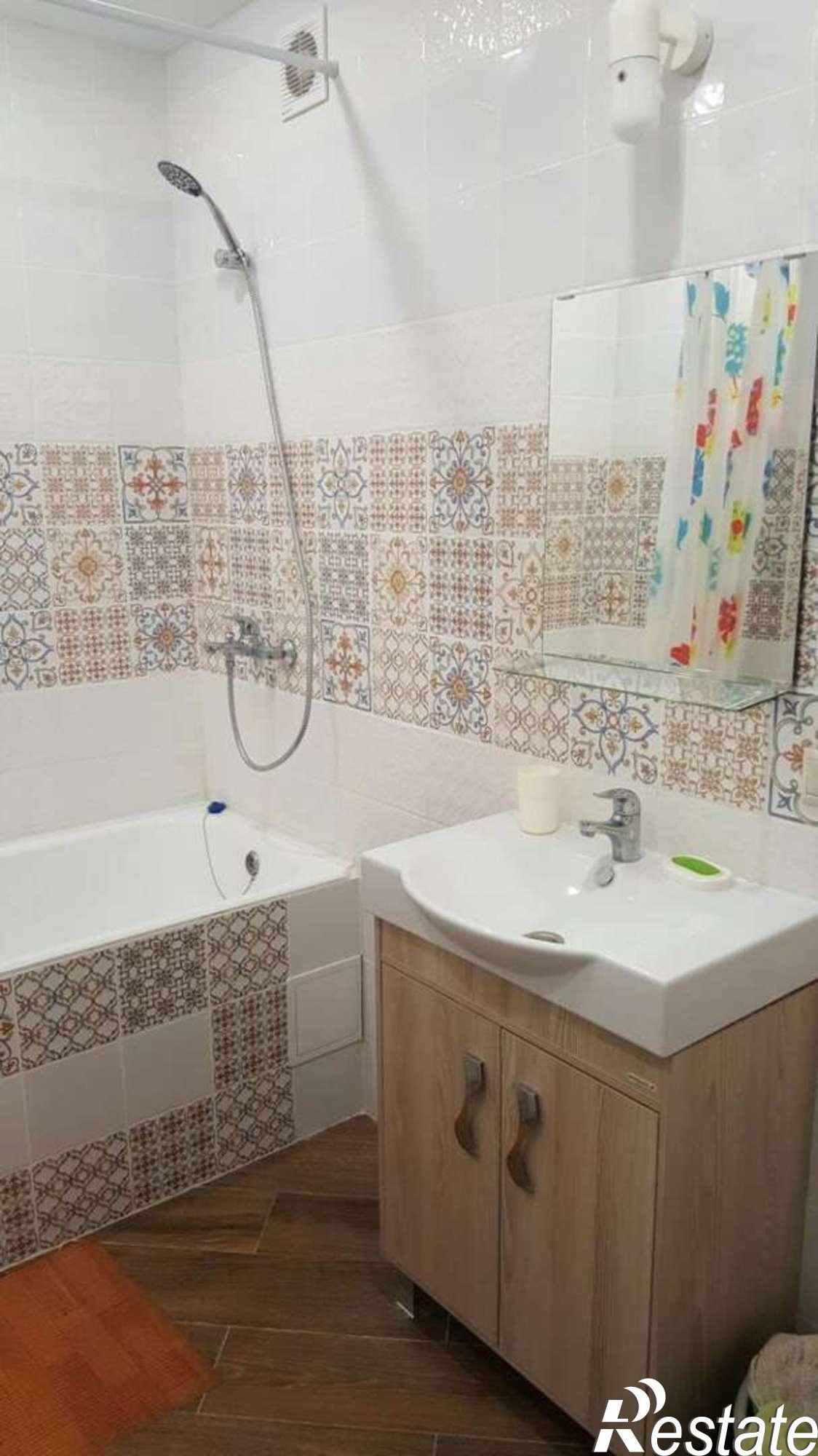 Сдать квартиру за 15 000 рублей на Промышленности улица, 305