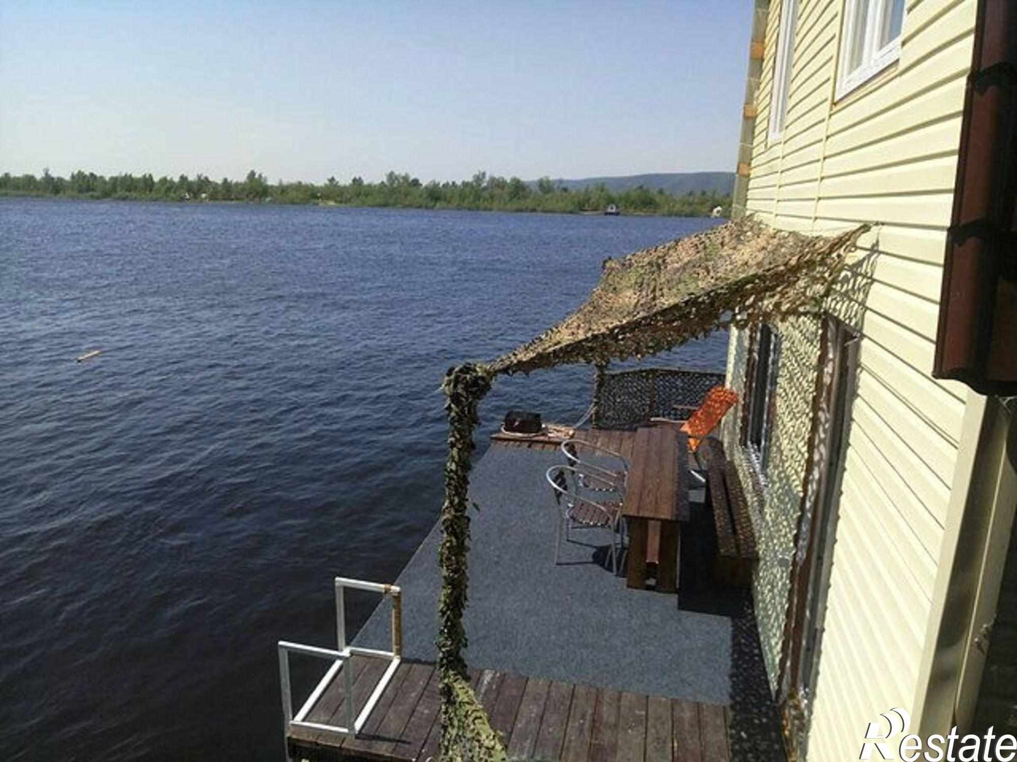 Сдать дачу, дом, коттедж за 10 000 рублей на Южный 1-й проезд, 2б