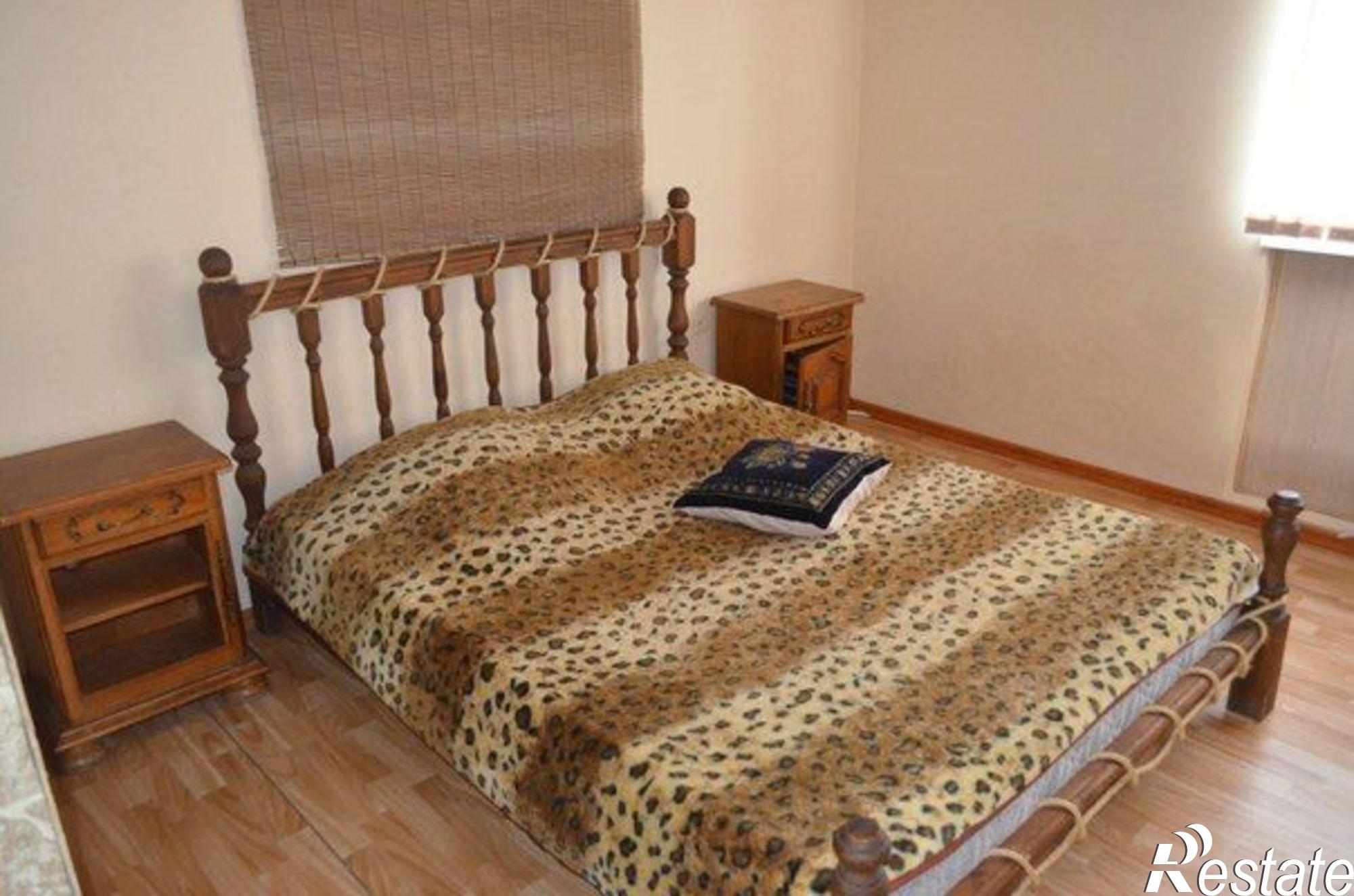 Сдать дачу, дом, коттедж за 12 000 рублей на Донбасская улица, 5